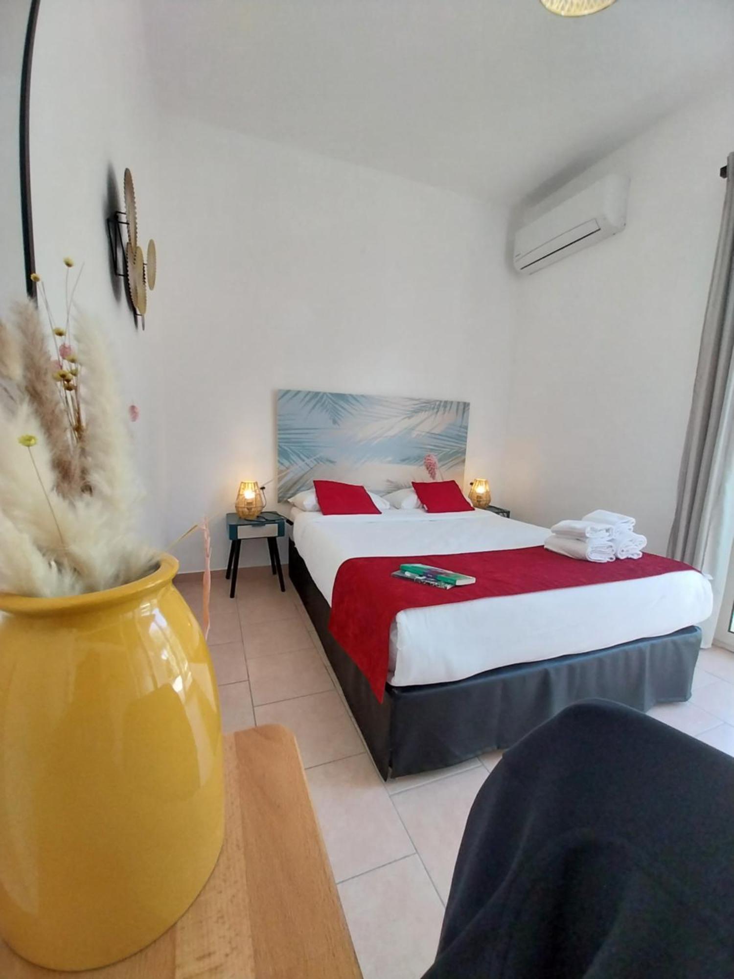 Hotel Padolo Бонифачо Экстерьер фото
